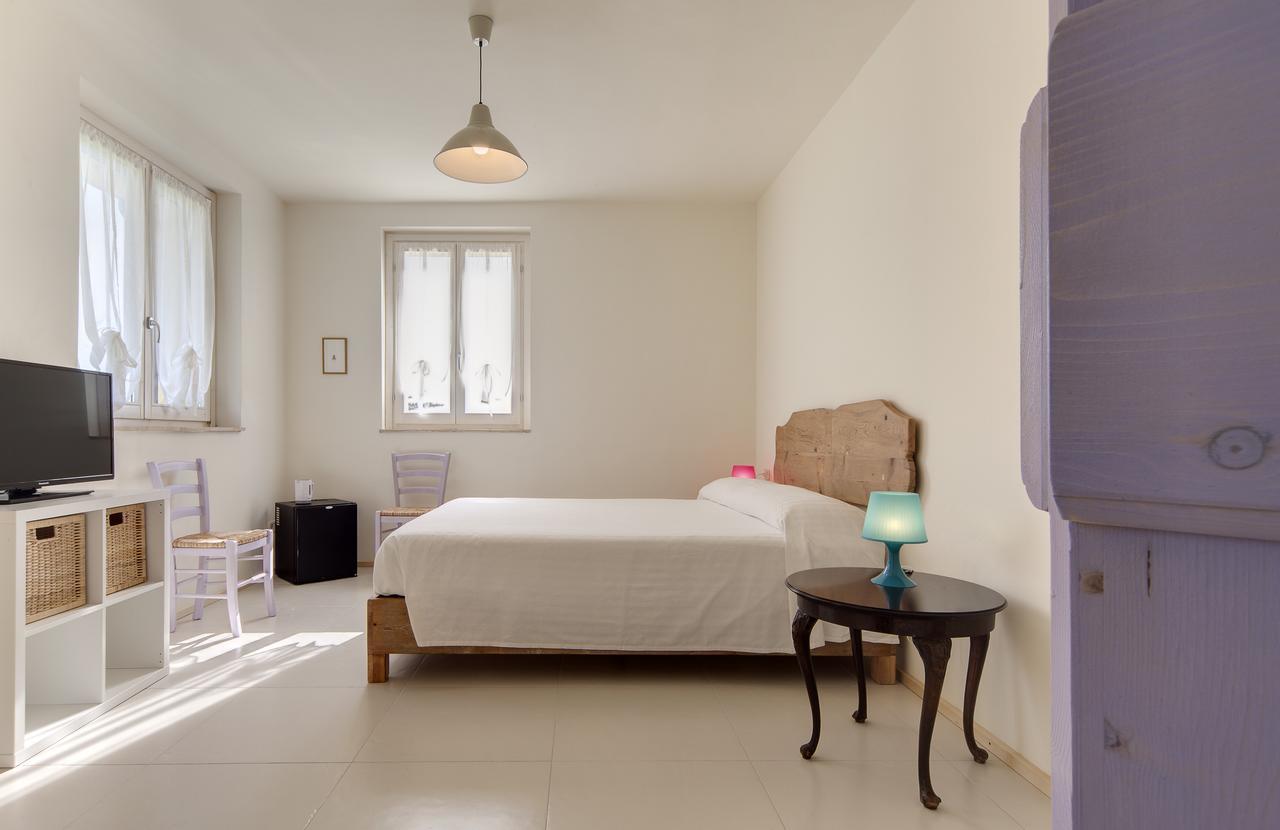 B&B Villa Olesia Ostra Chambre photo