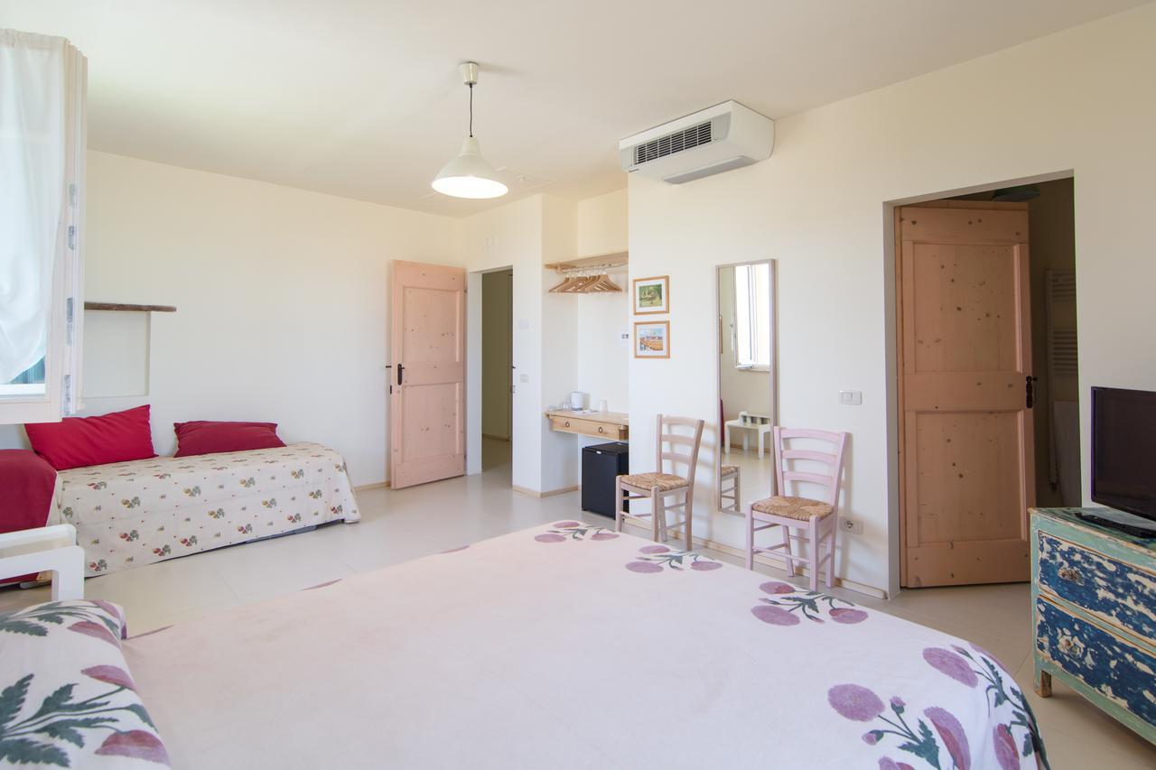 B&B Villa Olesia Ostra Extérieur photo
